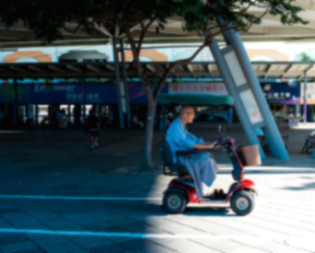 政企协同，推进社区养老智慧化落地新闻封面