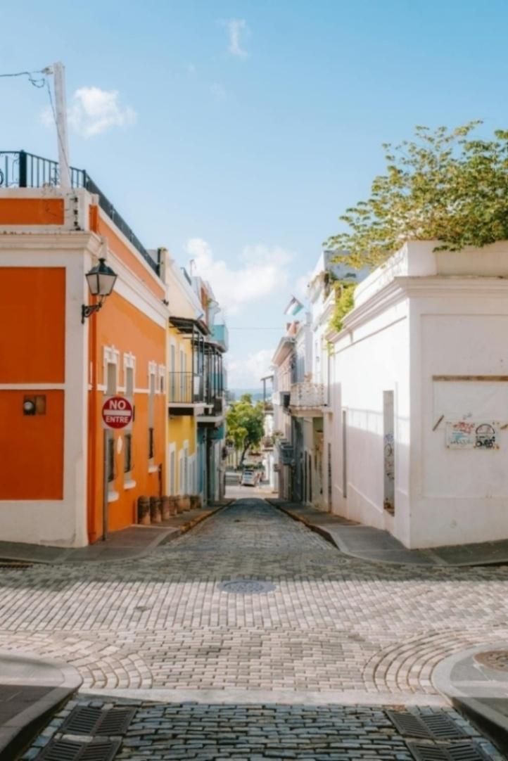  2025年10月呼和浩特大型养老院综合实力排行榜新闻封面