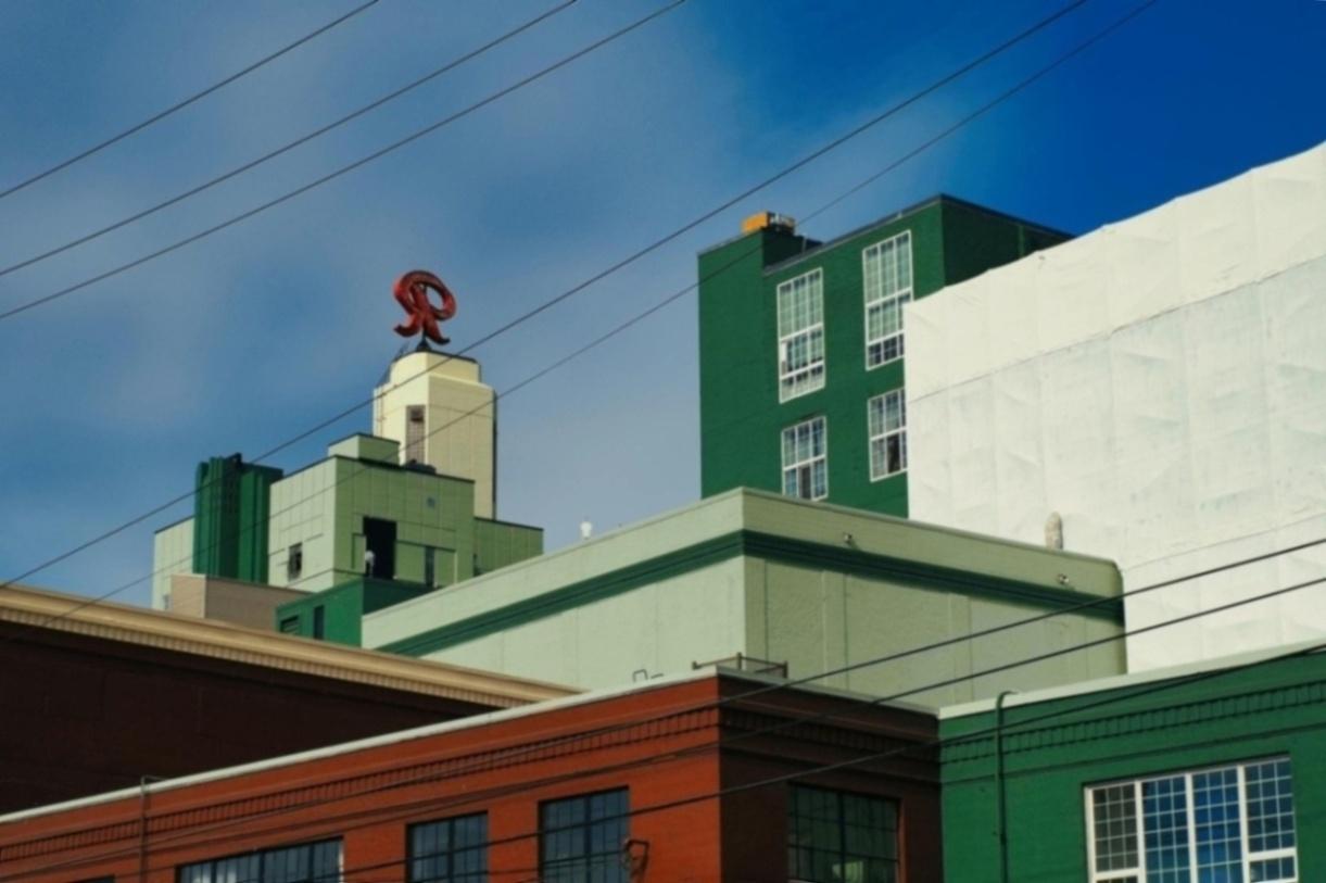 大连8000元级养老院排名前十，三家重点机构深度解析新闻封面