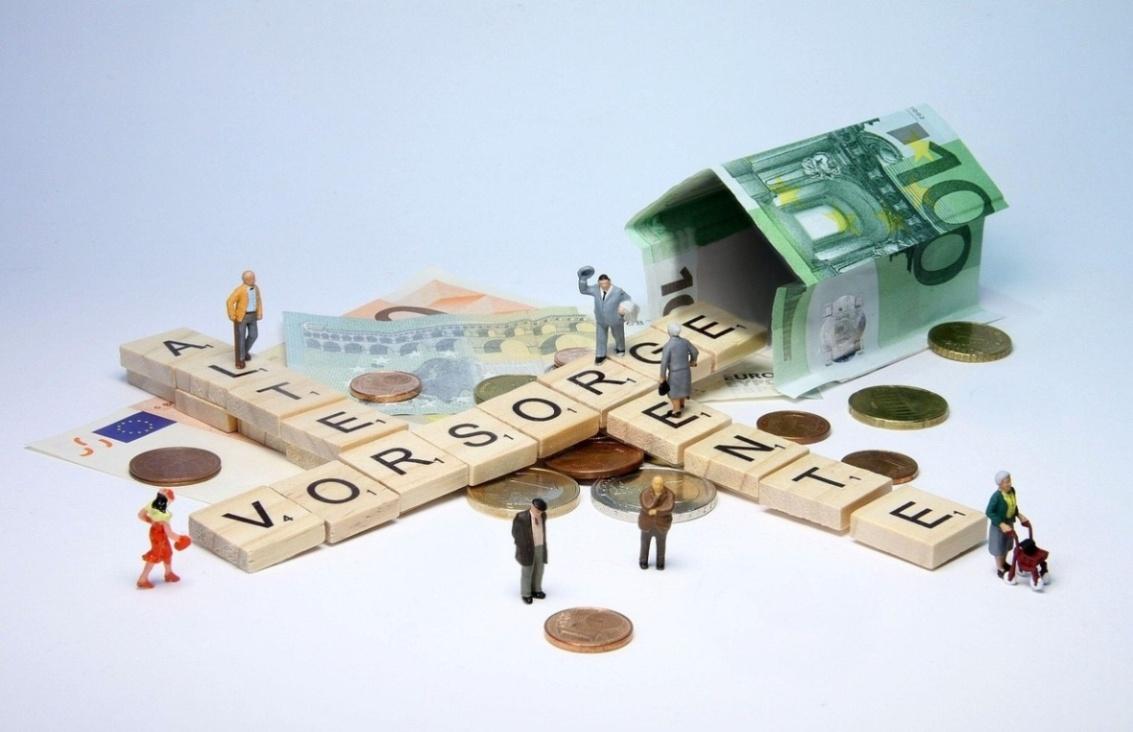 2026年四川养老院一个月的费用究竟是多少？新闻封面