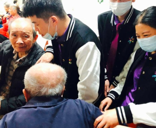 养老有责，‌敬老光荣，‌虐老犯罪新闻封面