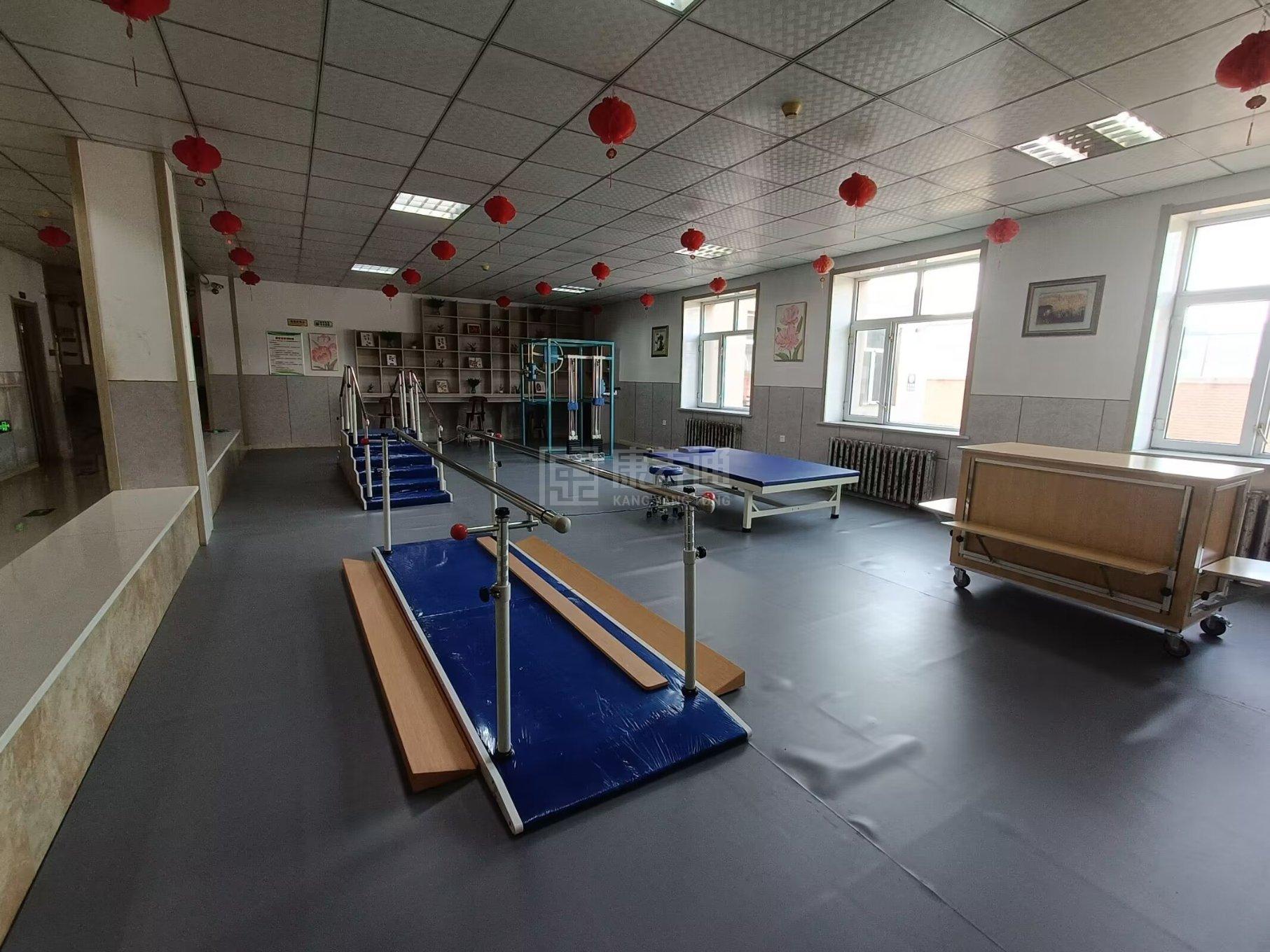 庆安县颐康园养老中心关于我们-轮播图2