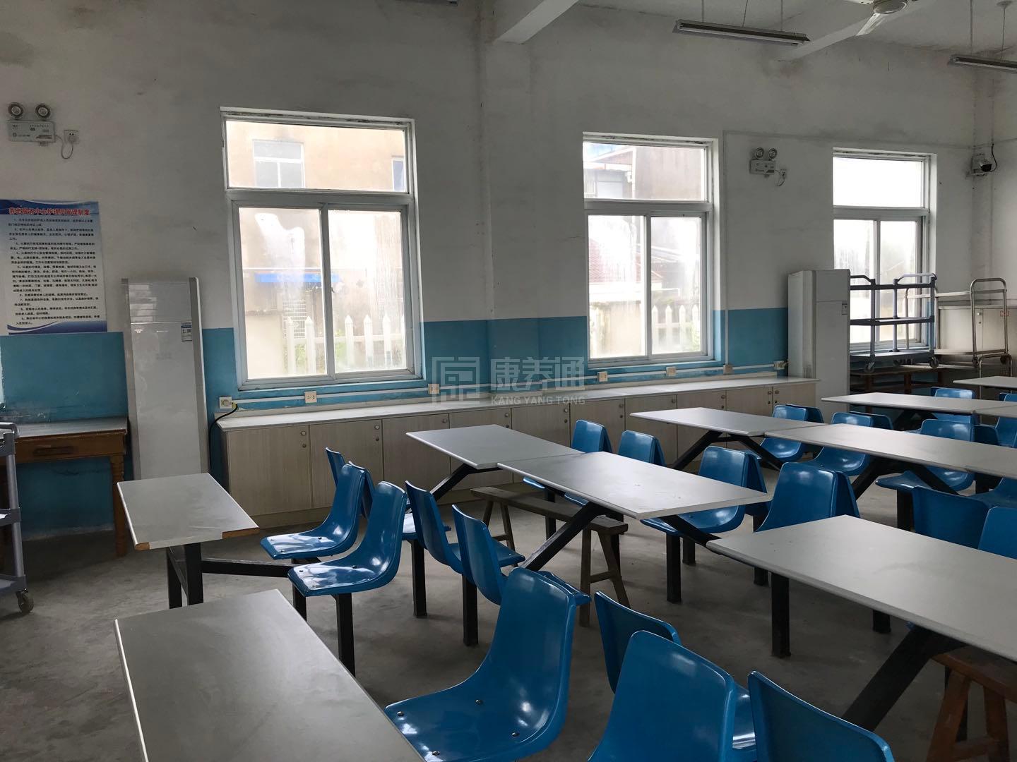无为市陡沟养老服务中心轮播图1