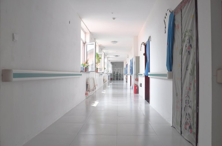 鑫如意老年公寓环境图-走廊