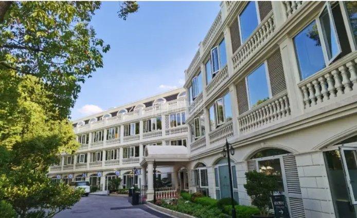 绿地金庭庄园幸福里养老公寓环境图-公寓楼