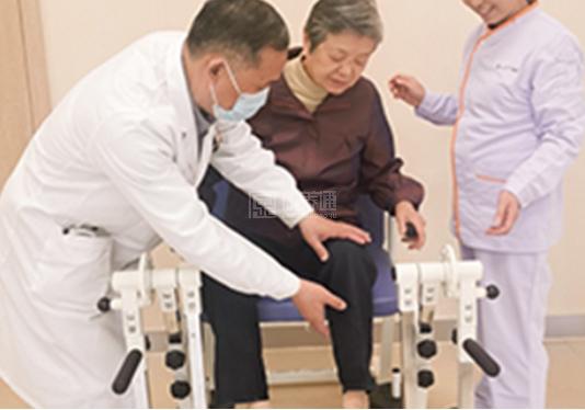 光大百龄帮·解放碑宜康百龄帮养老服务中心环境图-专业护理