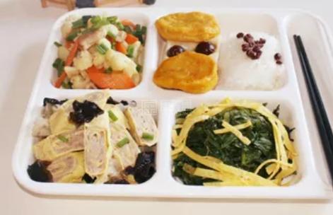 北京龙振养老小关老年家园服务项目图5营养膳食