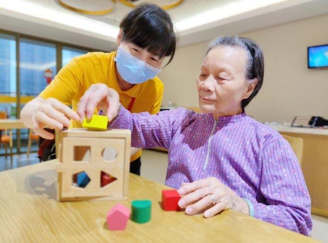 悦年华·颐养中心服务项目图1专业照护