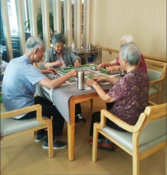石家庄中精众和养老院服务项目图6棋牌活动