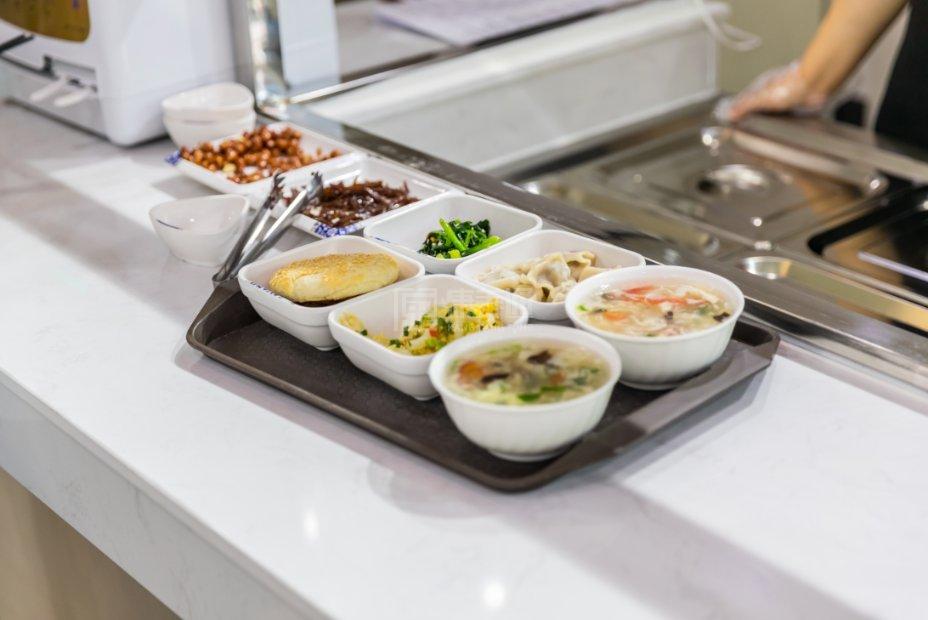 济南金龄老年公寓服务项目图5营养膳食