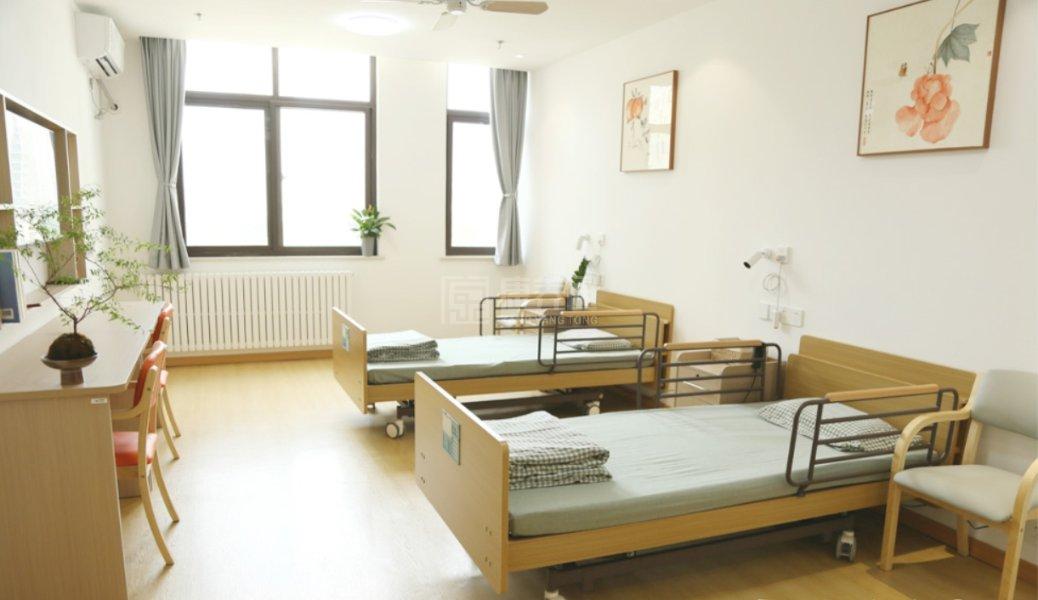 寸草春晖苏屯养老院关于我们-轮播图3