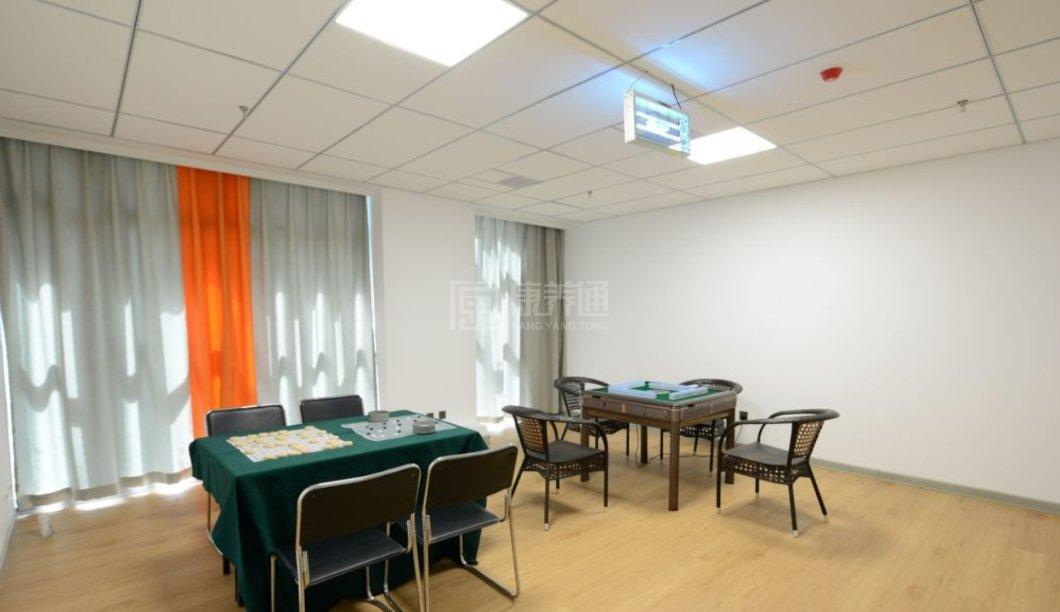 郑州天佑安康颐养中心养老院环境图-棋牌室