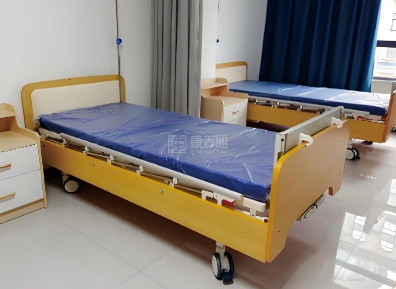 爱睦家护理院关于我们-轮播图4