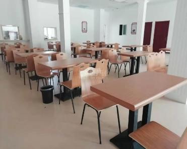 爱睦家护理院环境图-餐厅