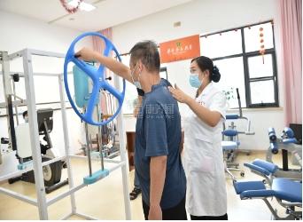 爱睦家护理院服务项目图6康复训练