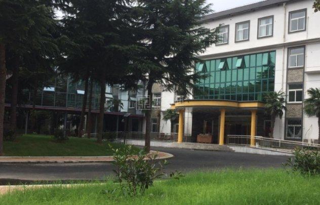 康弘医院颐养苑环境图-户外