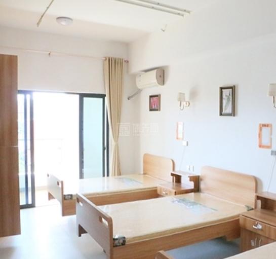 国德老年康养中心环境图-卧室