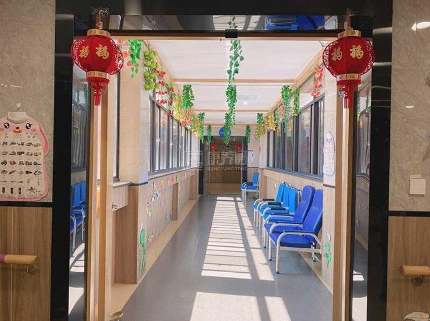 杭州顾连玺桥康复医院环境图-阳光走廊