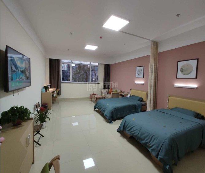 山东健康益寿光年烟台国际颐养中心环境图-双人间