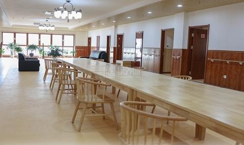 烟台莱山秀林老年福利服务中心环境图-餐厅