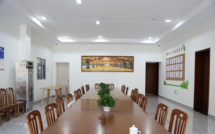 烟台城发榆悦医养中心环境图-会客室