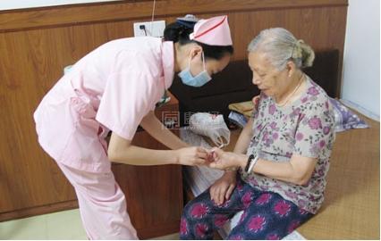 广州市松鹤养老院服务项目图3专业护理