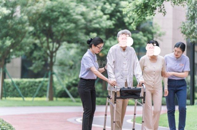 悦年华·颐养社区（南宁五象）服务项目图6生活照料