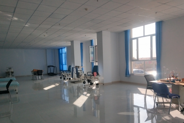 发展老龄事业 优化养老服务新闻封面