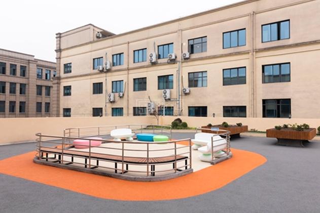 川投舒适之家·颐康养护院关于我们-轮播图1