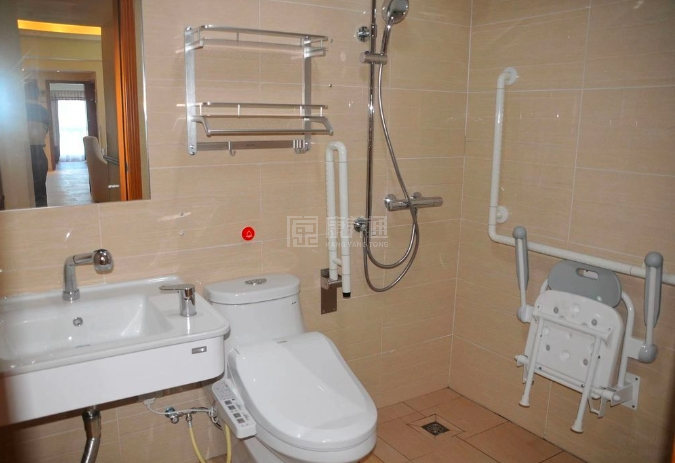 成华区护润德养老院环境图-卫生间
