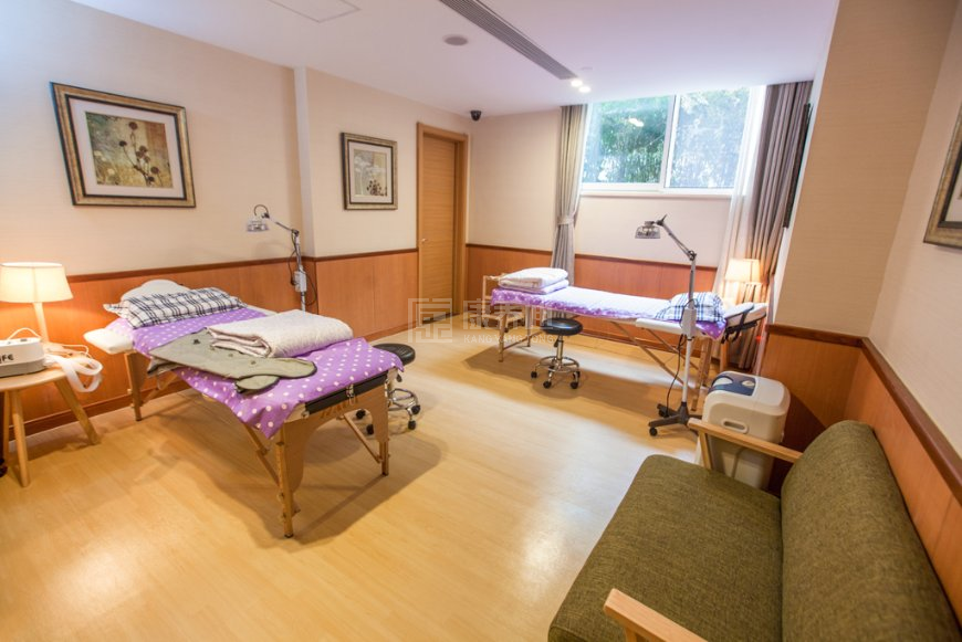 橡树汇长者专顾中心环境图-护理房间