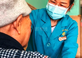 长沙市康乃馨老年呵护中心服务项目图3生活照料