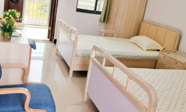 长沙市岳麓区术仁堂养老中心关于我们-轮播图2