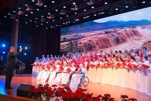 五彩阳光城养老服务中心服务项目图1多功能剧场