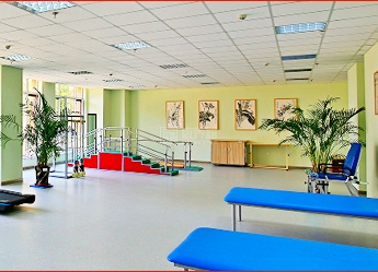 五彩阳光城养老服务中心服务项目图4中医理疗