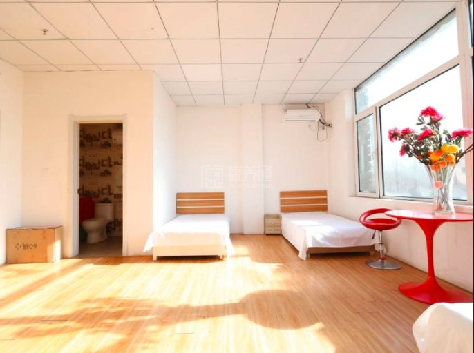 咱爸咱妈托养院环境图-多人间