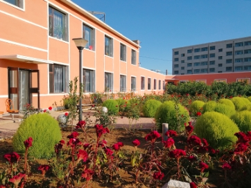 龙馨老年公寓关于我们-轮播图1