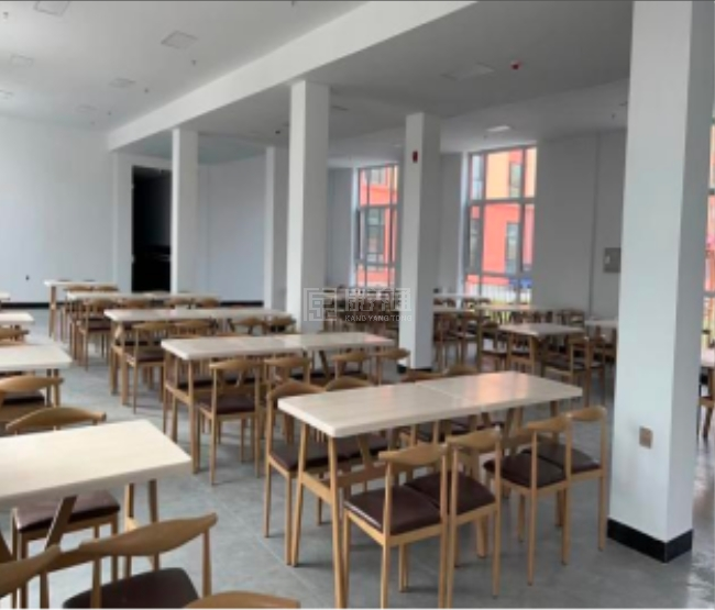 八五四老年养护院环境图-餐厅