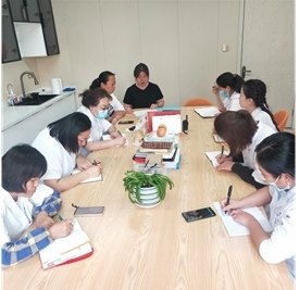 天泽老年公寓环境图-办公室