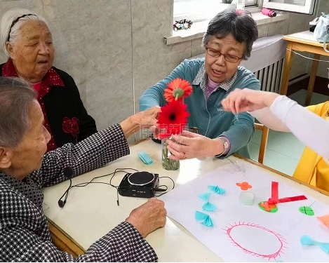 天泽老年公寓环境图-活动室