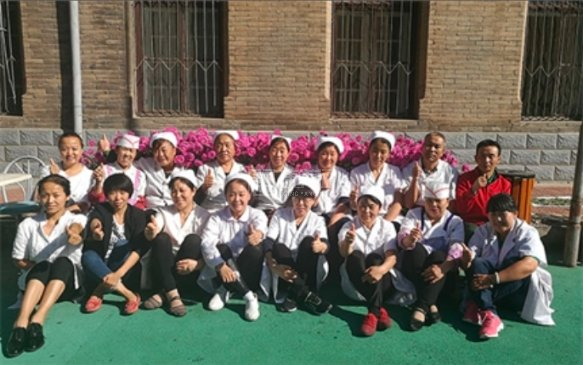 天泽老年公寓服务项目图5护理团队