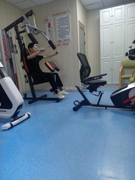 铁路西村街道综合养老服务中心关于我们-轮播图1