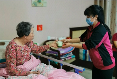 卜尔汉图老年生态颐养园环境图-护理房间