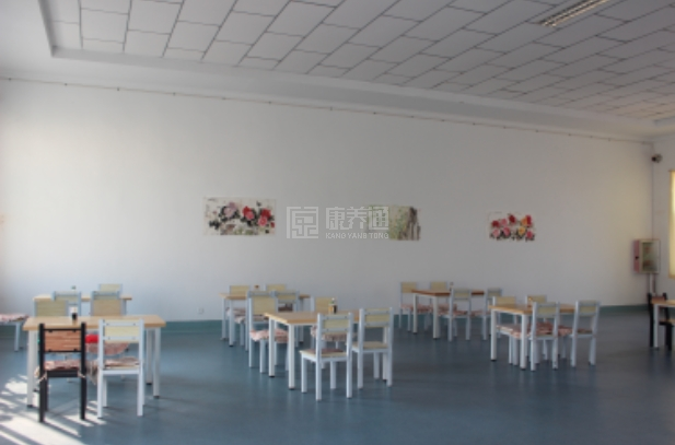 东郊恒康安养院环境图-活动室