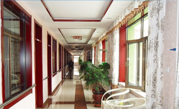 兴胜老年公寓环境图-走廊