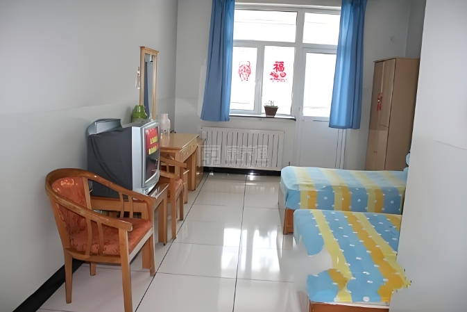 惠星老年养护院关于我们-轮播图2