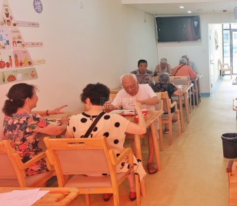 陶乐养老汇川区航天社区养老服务驿站服务项目图2膳食营养