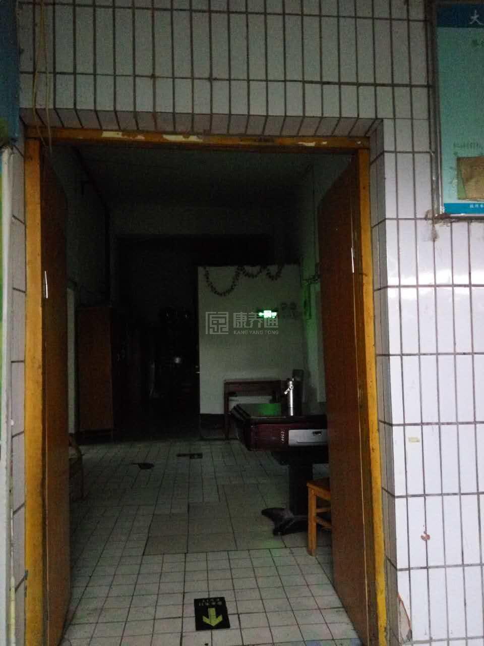 大渡口区老来乐服务中心环境图-床位