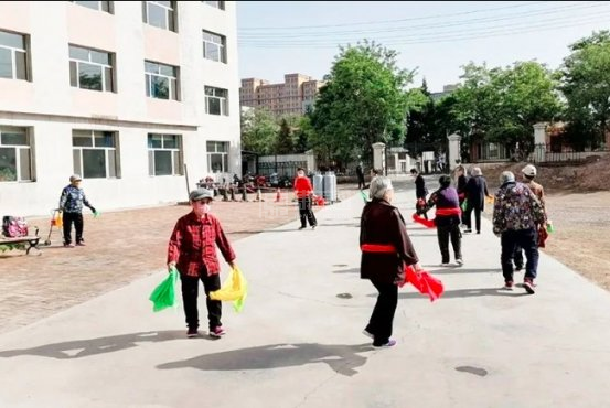 宜和老年公寓关于我们-轮播图2