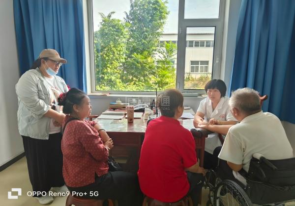 呼弘中医医院（呼弘医养中心）关于我们-轮播图4